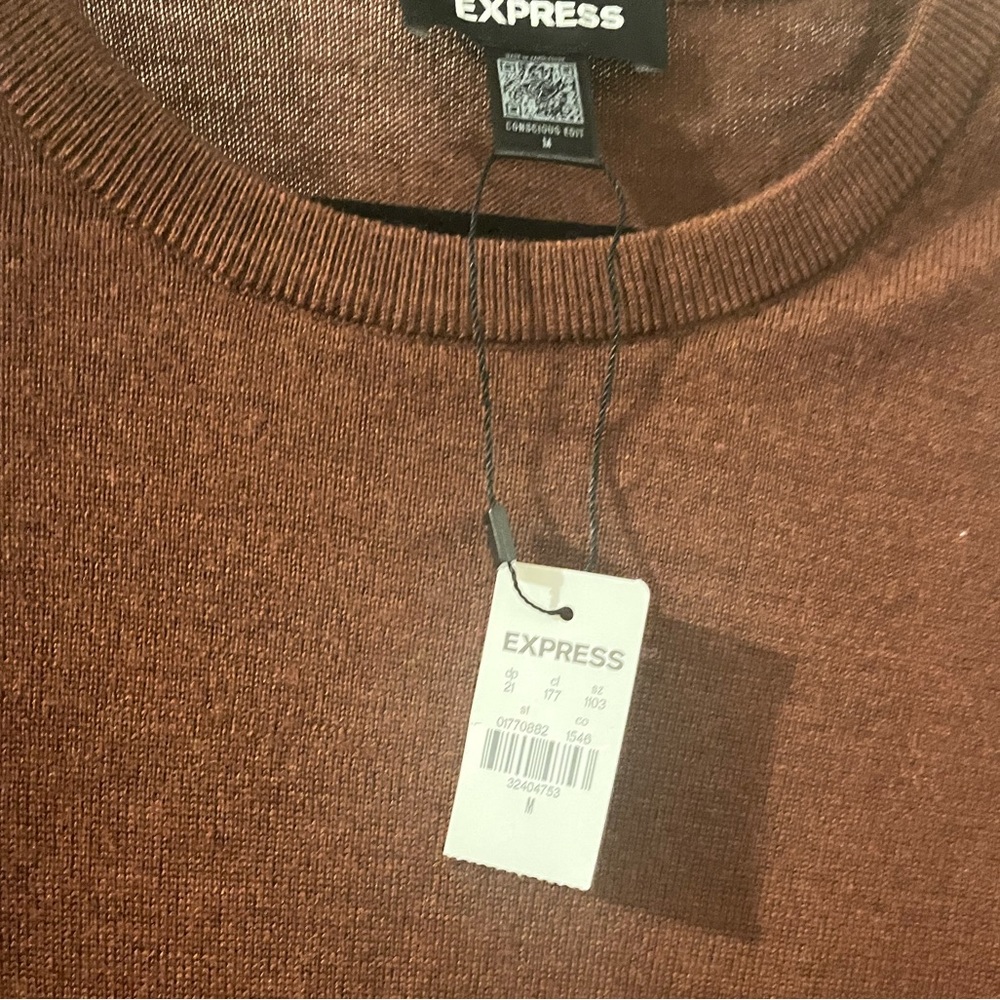 Express sweater - Picture 3 of 3